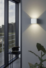 CALPINO WALL LIGHT IP54 - White / Black